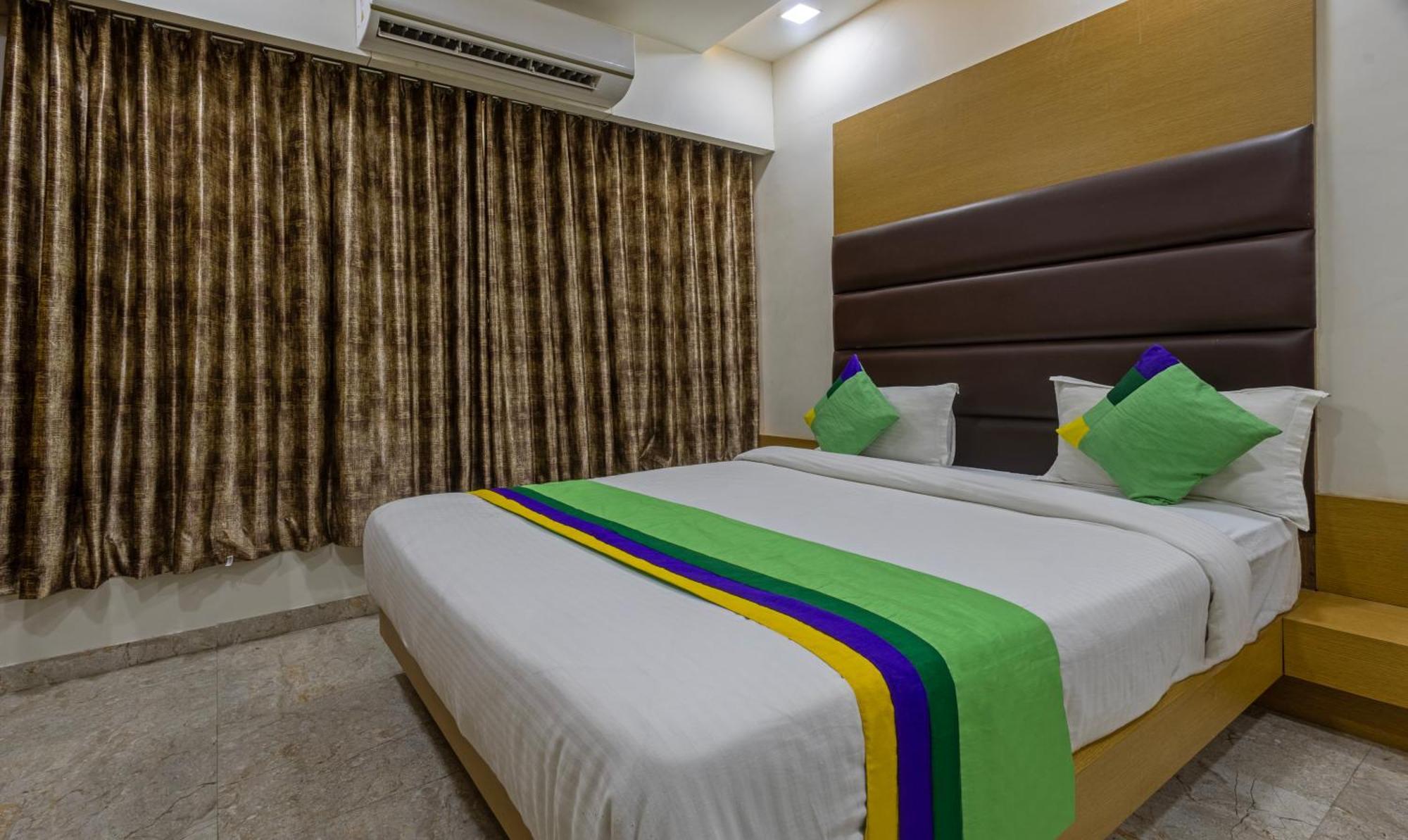 Treebo Eden Park, Ahmedabad Hotell Watuwa Eksteriør bilde